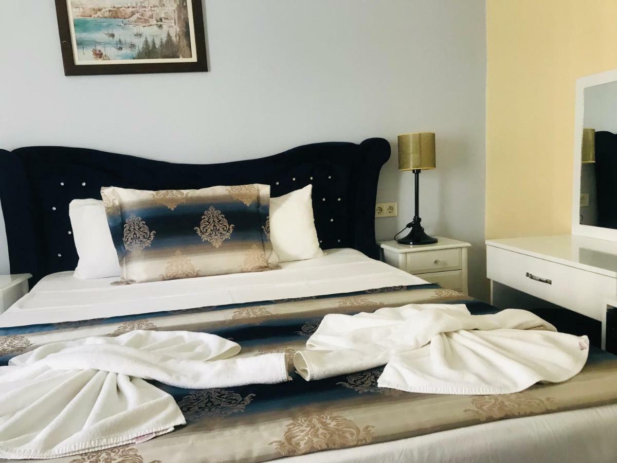 La Mer Suite Pansiyon Istanboel Buitenkant foto