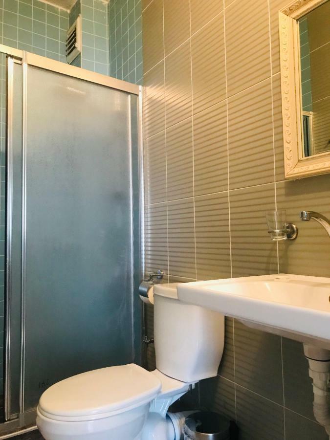 La Mer Suite Pansiyon Istanboel Buitenkant foto