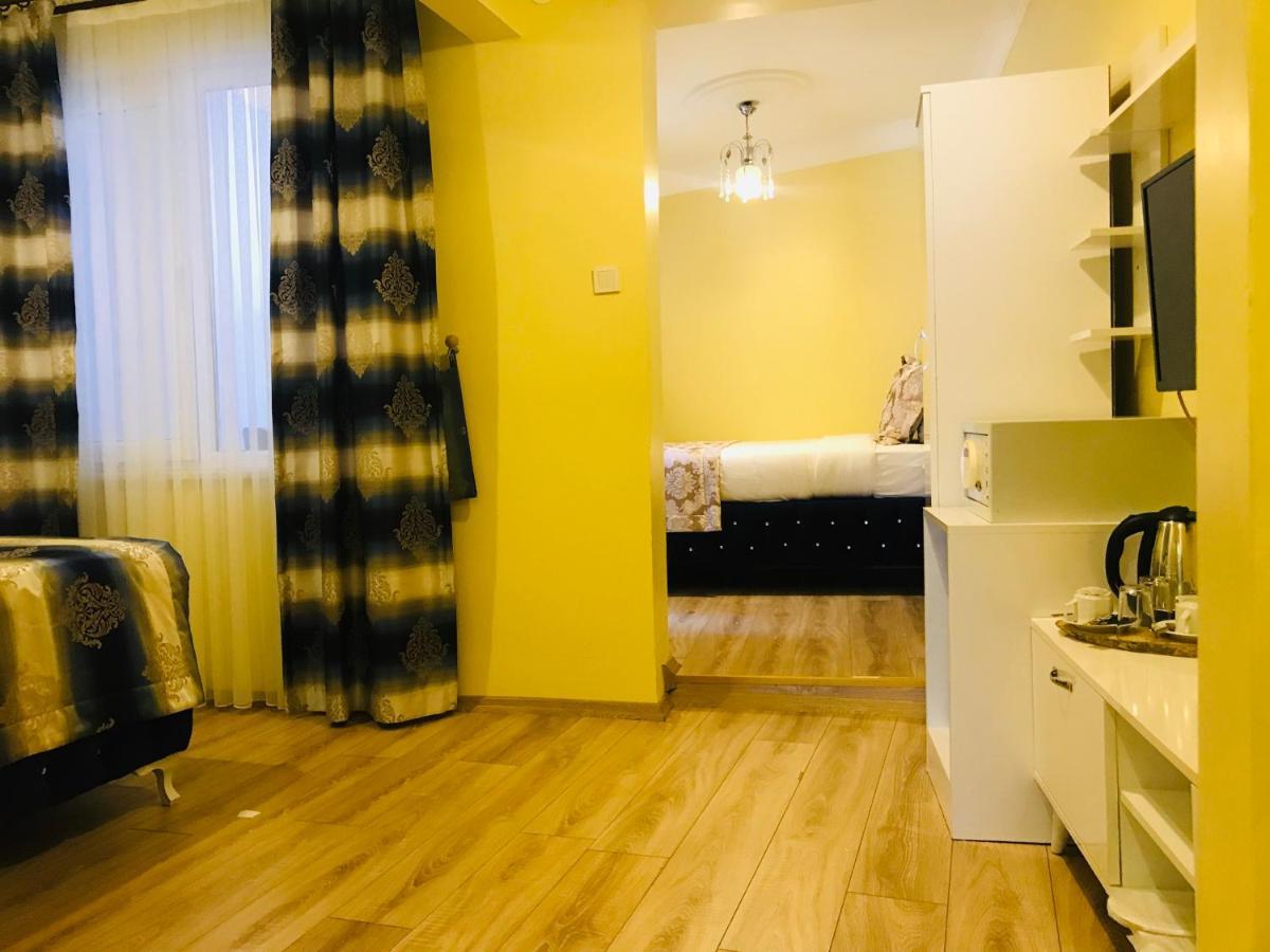 La Mer Suite Pansiyon Istanboel Buitenkant foto