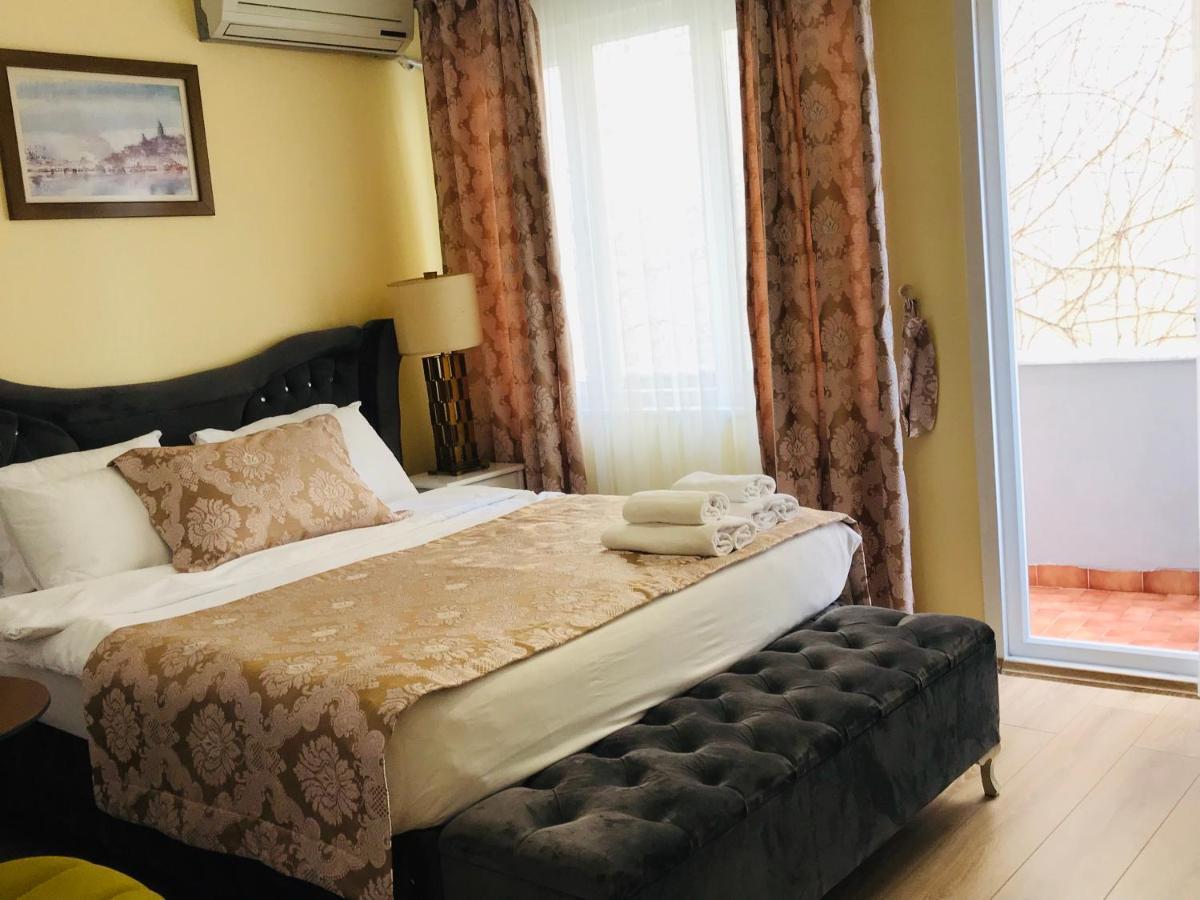 La Mer Suite Pansiyon Istanboel Buitenkant foto