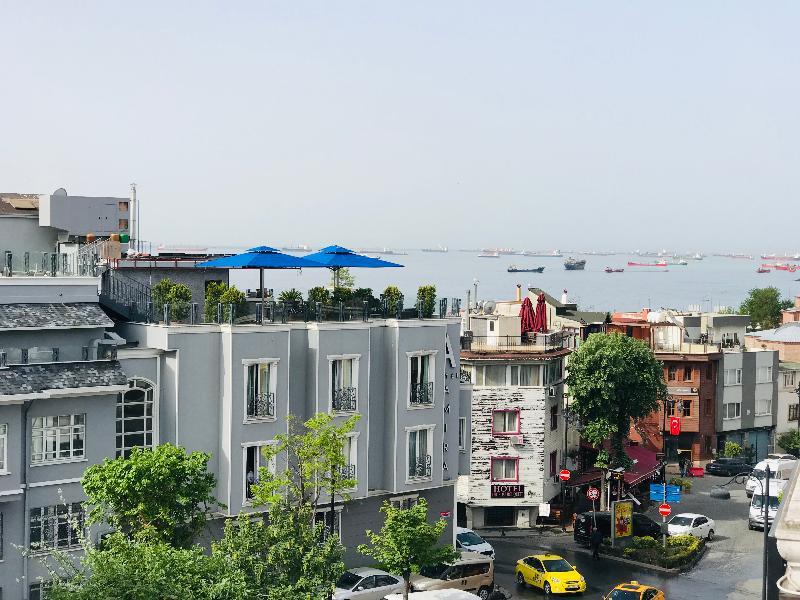 La Mer Suite Pansiyon Istanboel Buitenkant foto