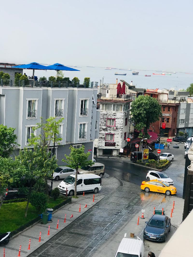 La Mer Suite Pansiyon Istanboel Buitenkant foto